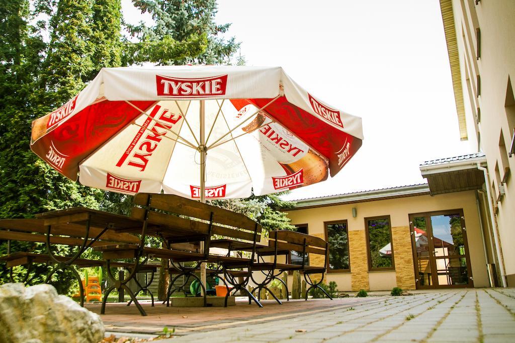 Hotel Impressa Niedrzwica Duża Exteriör bild